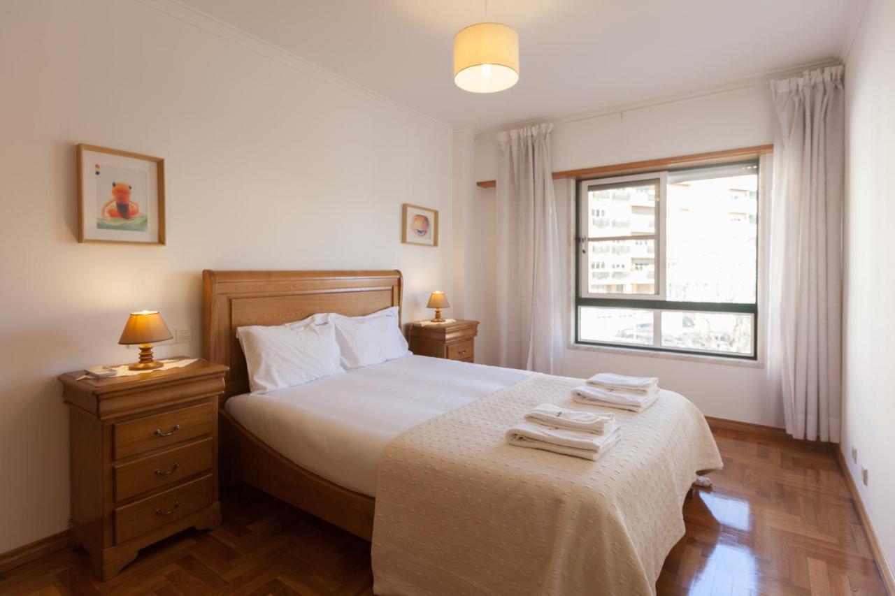 Flh Parede Family Flat With Balcony Esterno foto