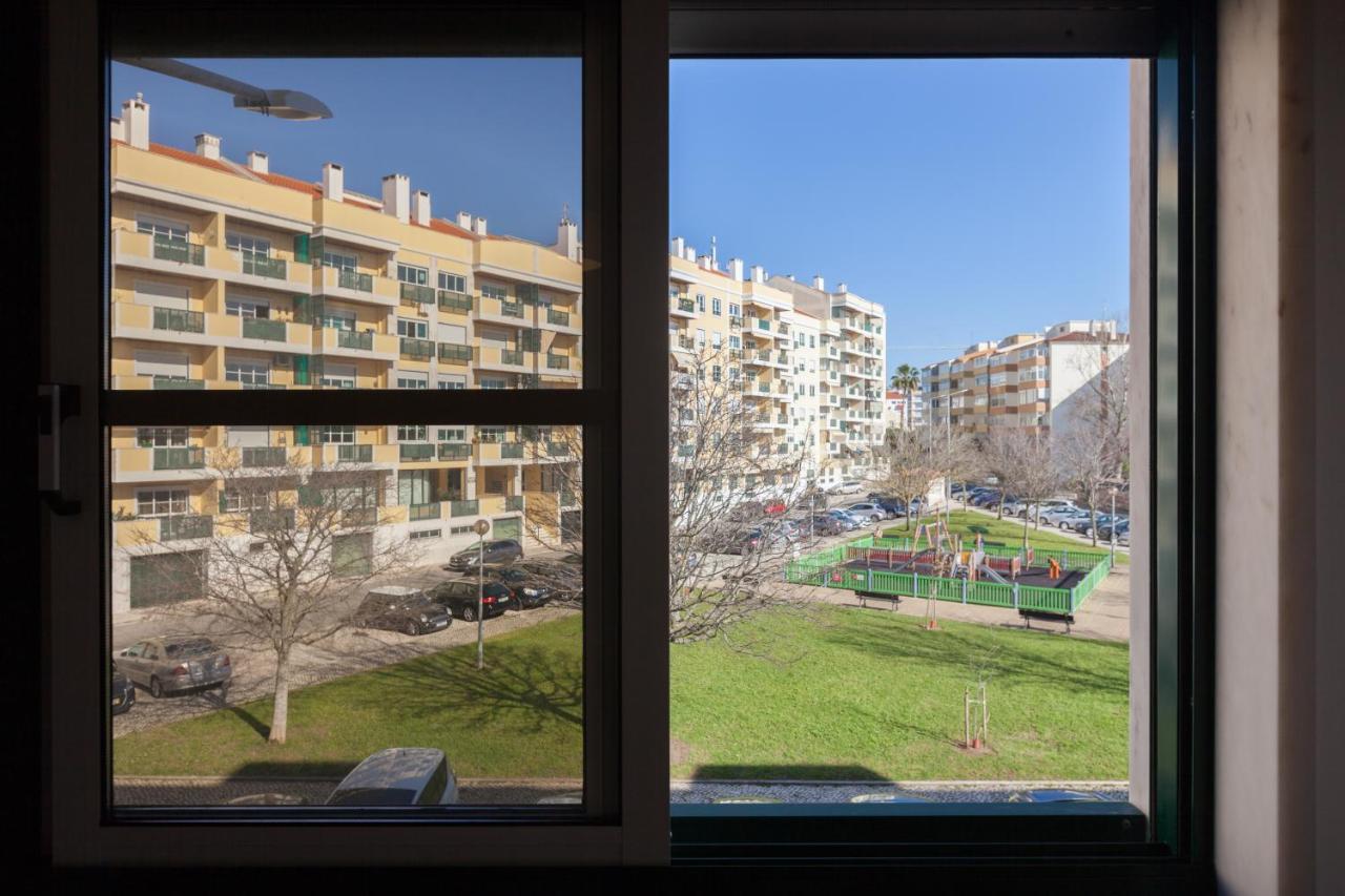 Flh Parede Family Flat With Balcony Esterno foto